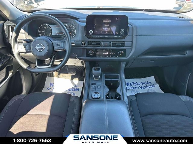 2024 Nissan Pathfinder S