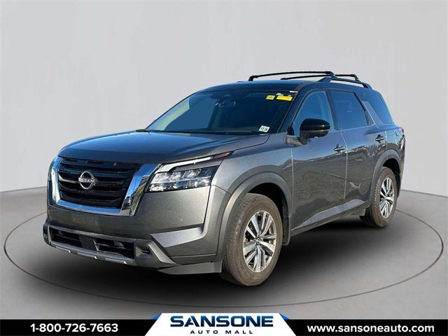 2024 Nissan Pathfinder SL