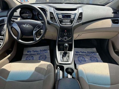 2016 Hyundai Elantra SE