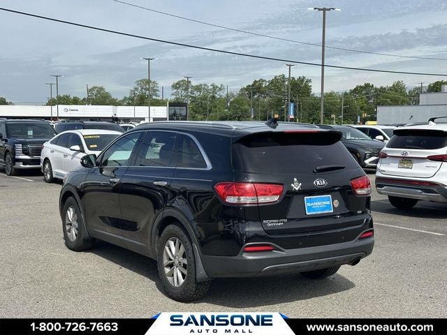 2018 Kia Sorento LX