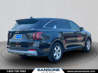 2025 Kia Sorento LX
