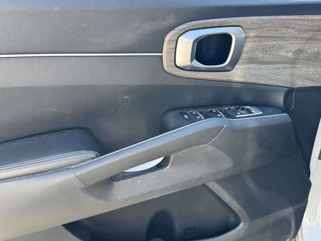 2023 Kia Sorento X-Line S