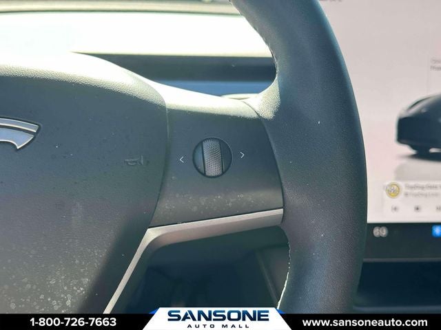 2025 Tesla Model Y Long Range