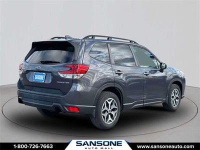 2022 Subaru Forester Premium