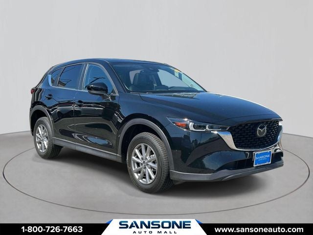 2023 Mazda CX-5 S Preferred package Auto AWD's photo