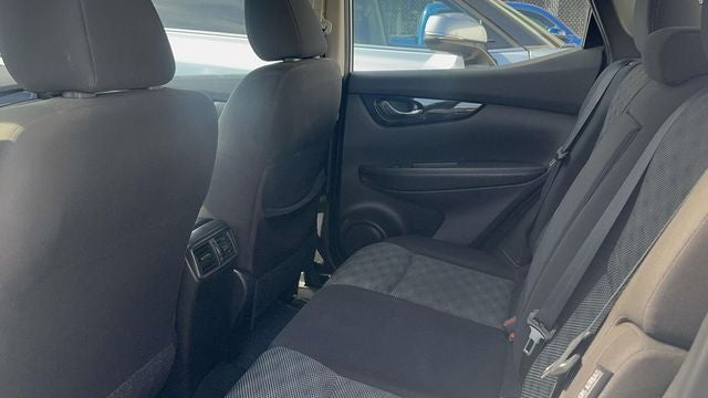 2021 Nissan Rogue Sport SV