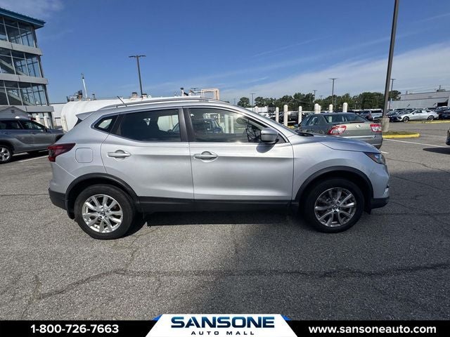 2021 Nissan Rogue Sport SV