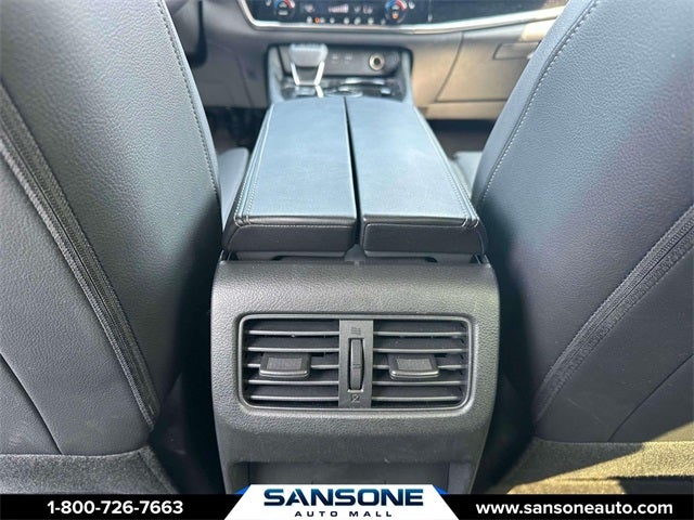 2025 Nissan Rogue SL