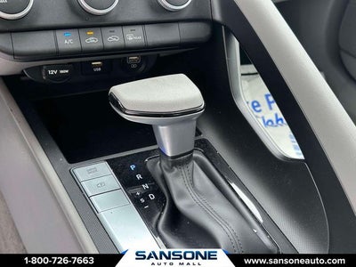 2023 Hyundai Elantra SE