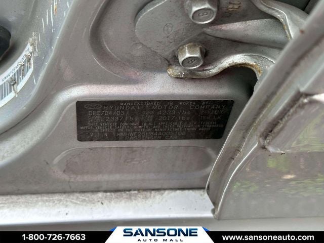 2004 Hyundai Sonata Base