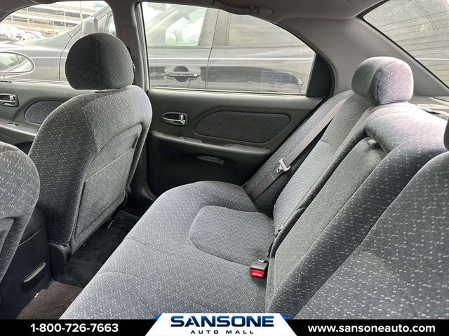 2004 Hyundai Sonata Base