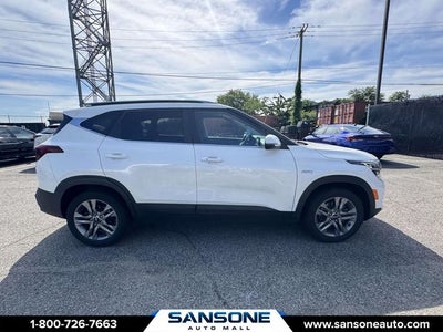 2023 Kia Seltos S