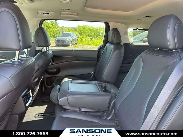2025 Kia Carnival SX