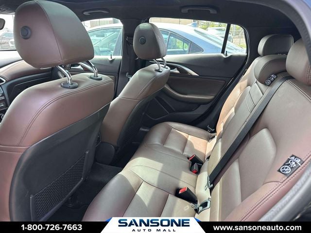 2018 INFINITI QX30 ESSENTIAL