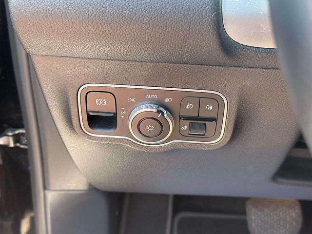 2023 Mercedes-Benz GLB GLB 250 4MATIC®