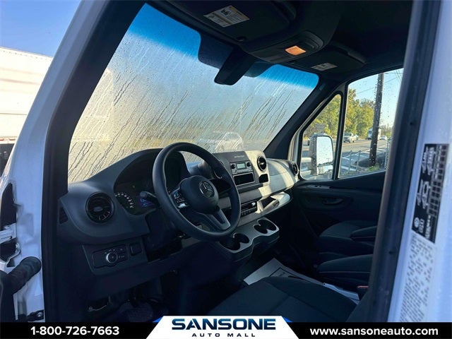 2022 Mercedes-Benz Sprinter 3500 Cab Chassis 144 WB Standard Roof