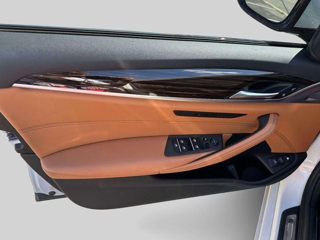 2021 BMW 5 Series 530e iPerformance