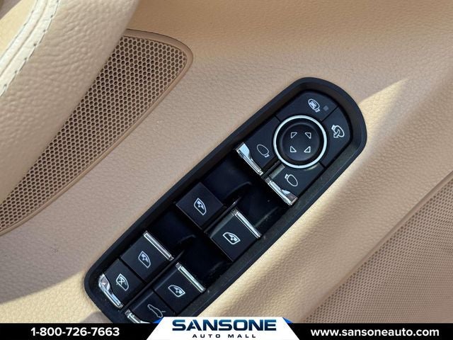 2016 Porsche Panamera 4S