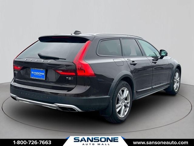 2018 Volvo V90 Cross Country T5
